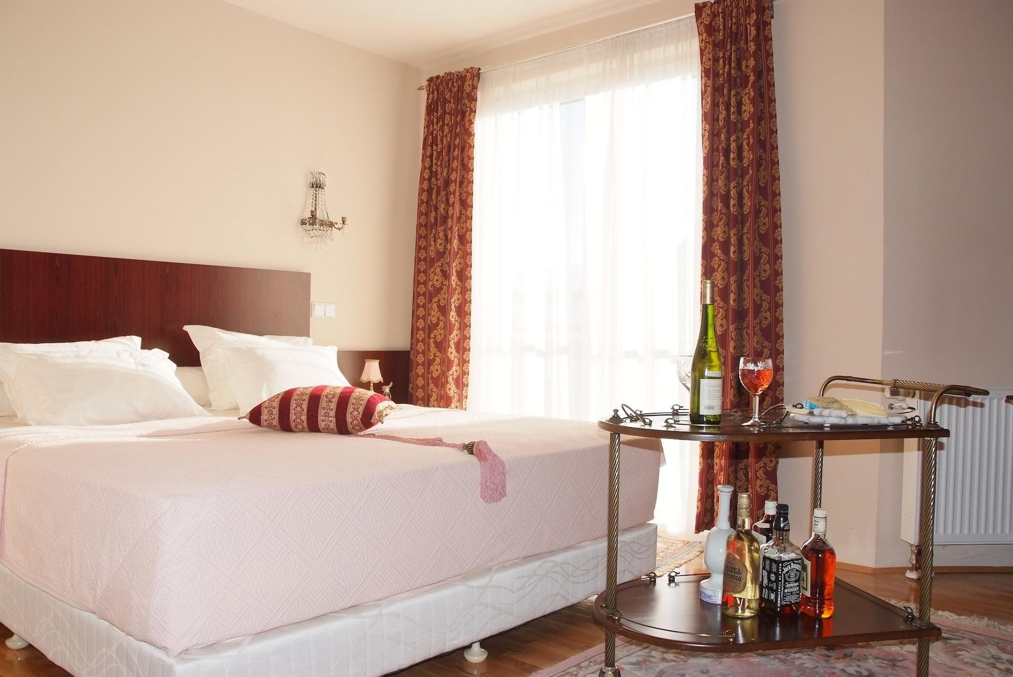 Hotel Octagon Sarajevo Eksteriør bilde